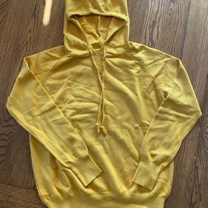 Yellow cashmere hooded sweater